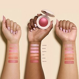 Soft Pinch Luminous Powder Blush - Pudra Allık